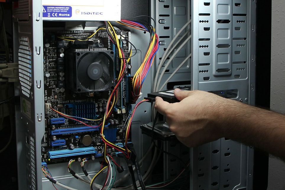 Decentralization of IT Spending Puts Data at Risk